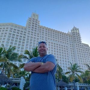 Meet your Posher, Steve